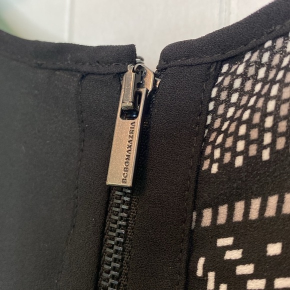 BCBG MaxAzria | Adeleine - Geometric Black, Green, and White Dress -XS - Picture 9 of 9